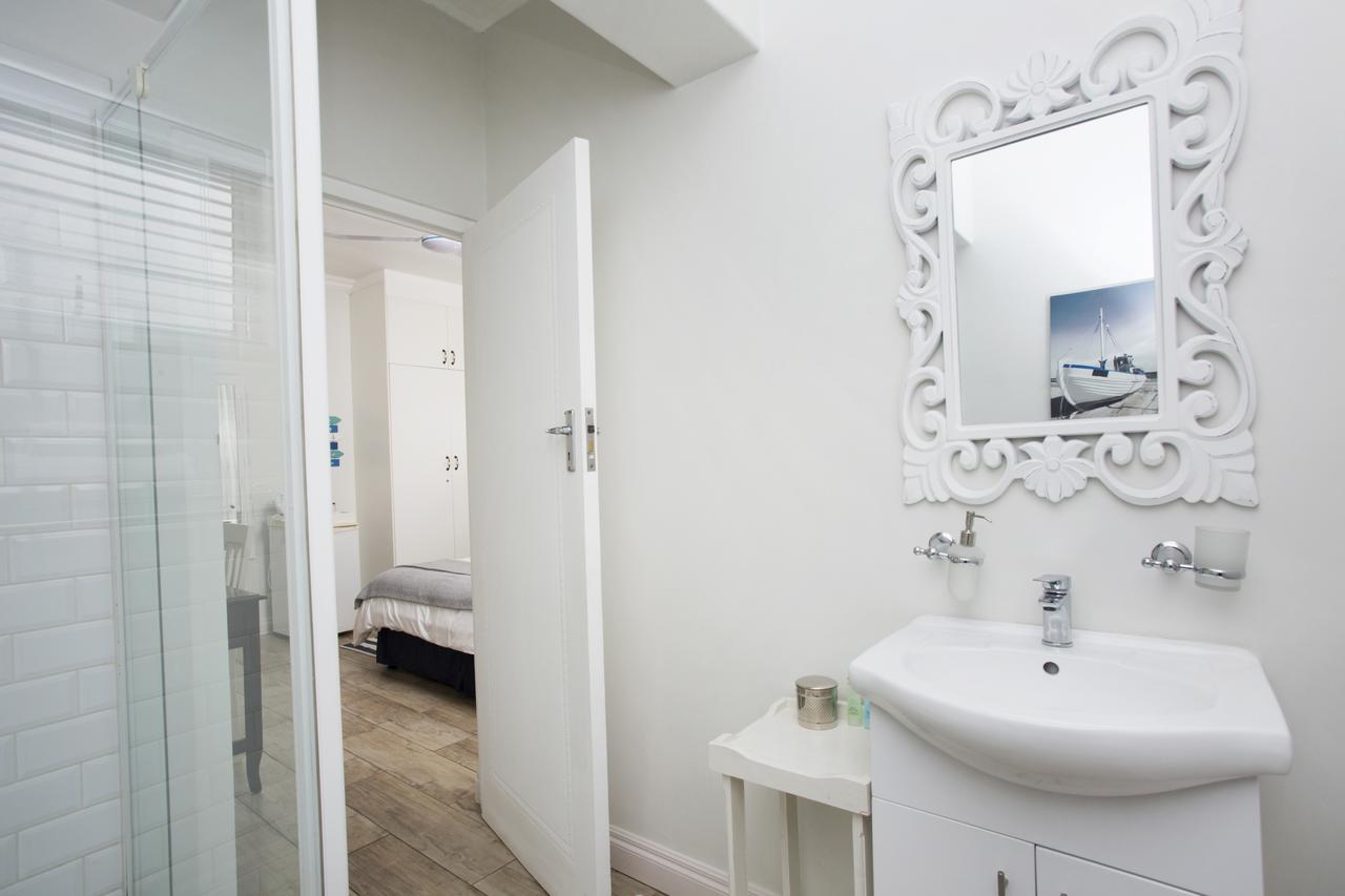 Ocean Hideaway Bed And Breakfast Amanzimtoti Εξωτερικό φωτογραφία