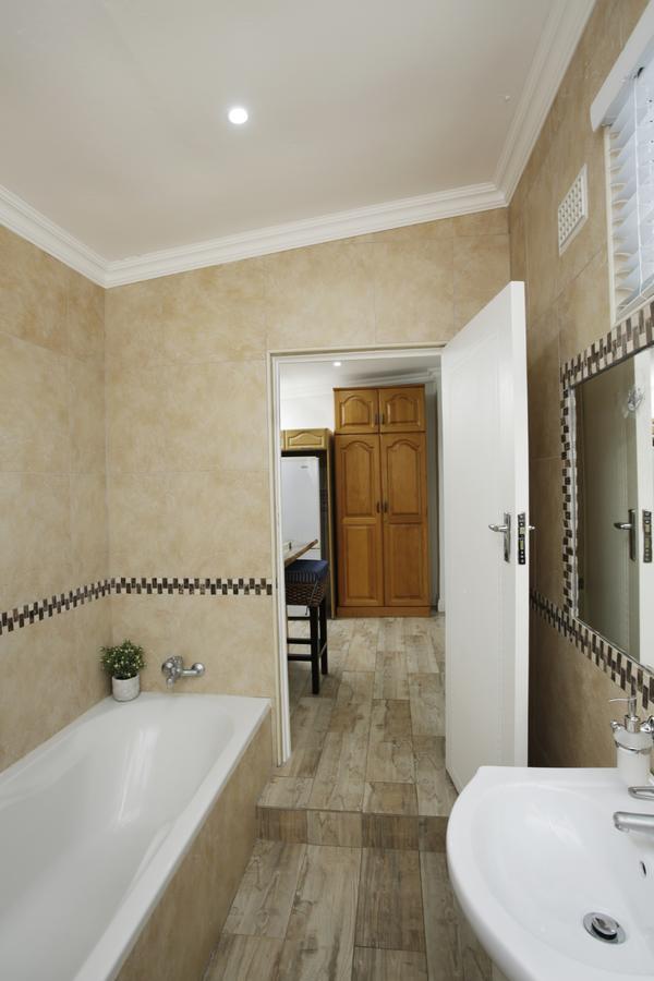 Ocean Hideaway Bed And Breakfast Amanzimtoti Εξωτερικό φωτογραφία